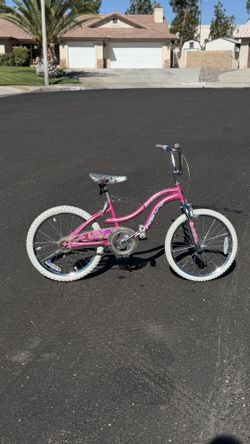 Next Slumber Party Girls' Bike with 20 wheels