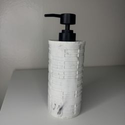Soap Dispenser 