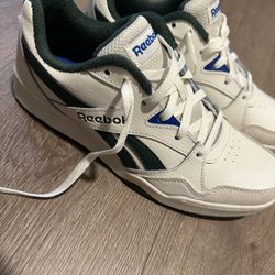 New Reebok BB 4000 II White & Dark Green (never worn)