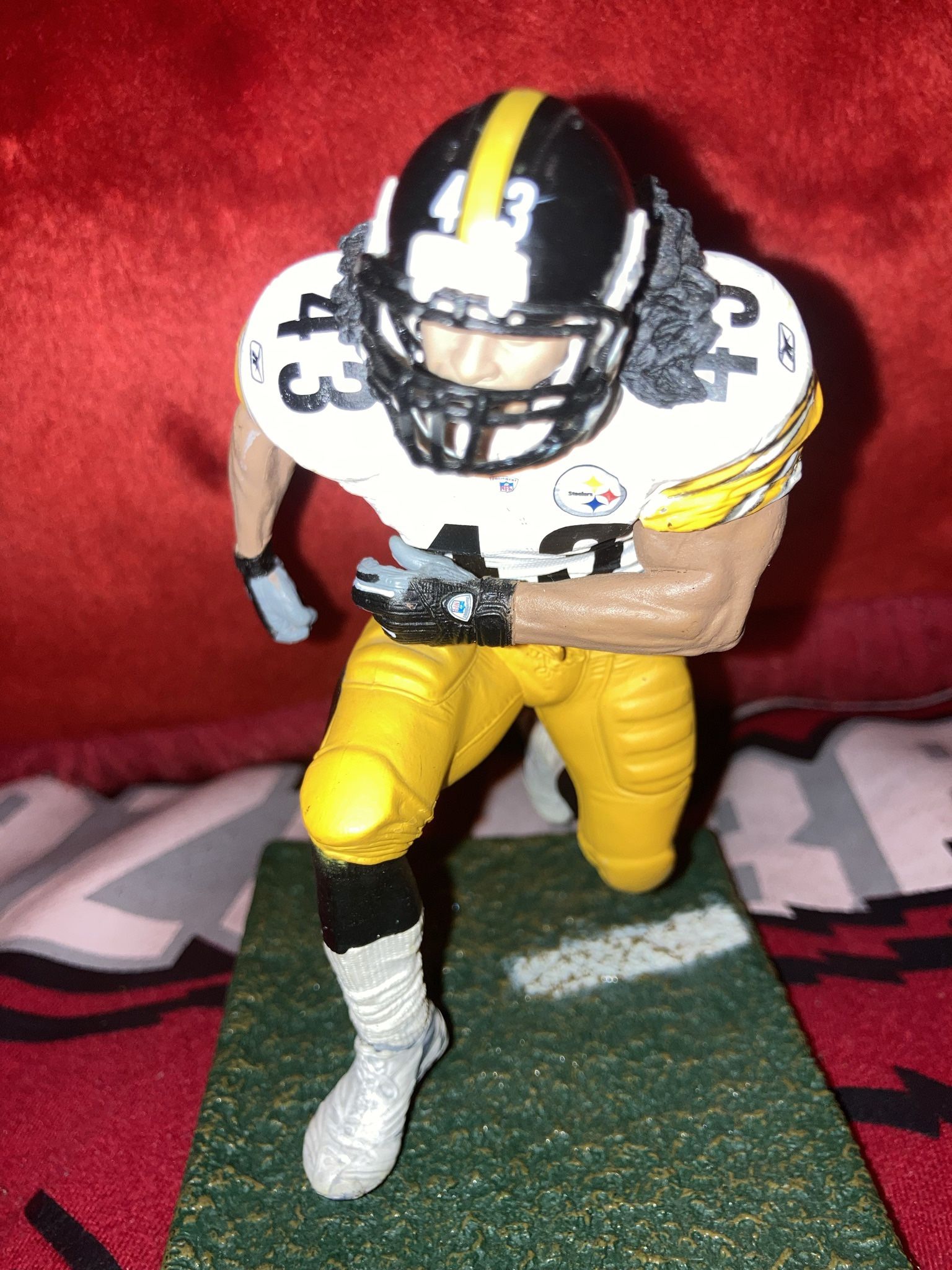 Mcfarlane 6 inch preowned and Figure Super Bowl champion number 43 of the Pittsburgh Steelers