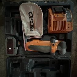 Ridged Planner Great Condition 