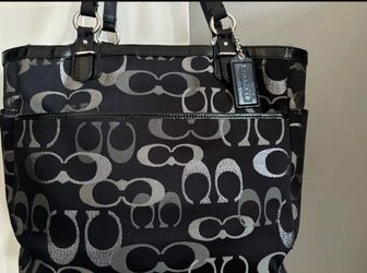COACH Tote - Black /Silver