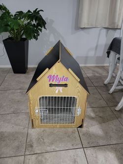 Cute Beautiful Dog House