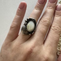 Vintage Women’s Ring  Silver