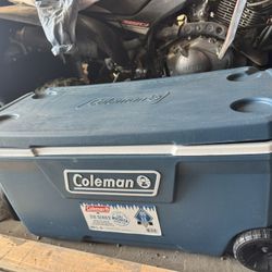 Coleman Ice Chest 160 Cans 