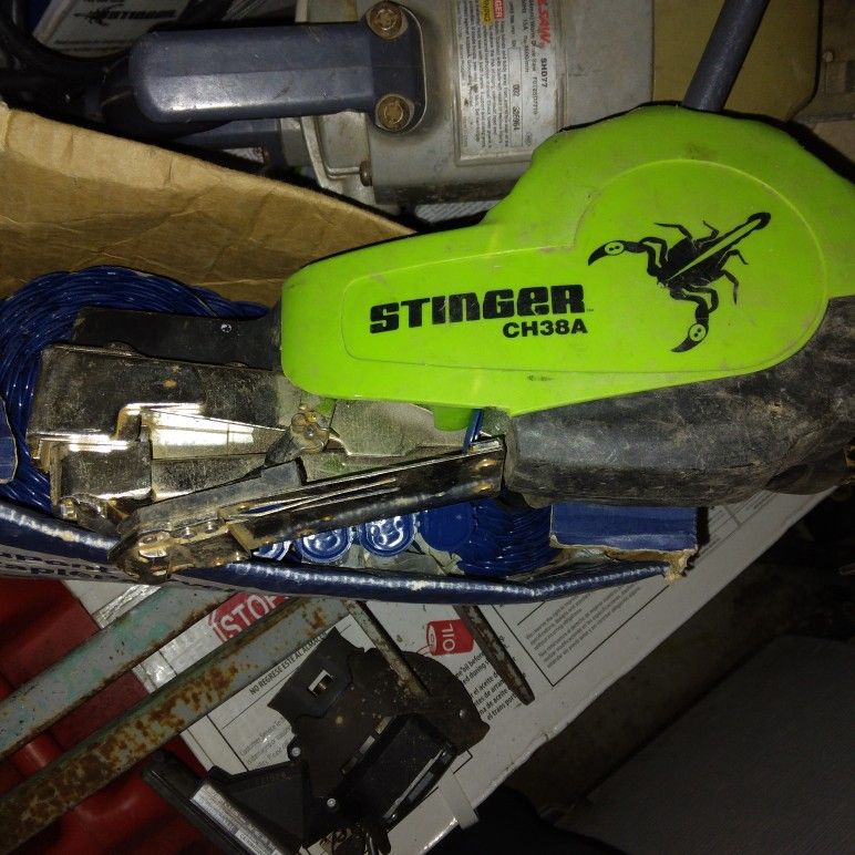 Stinger And Staples