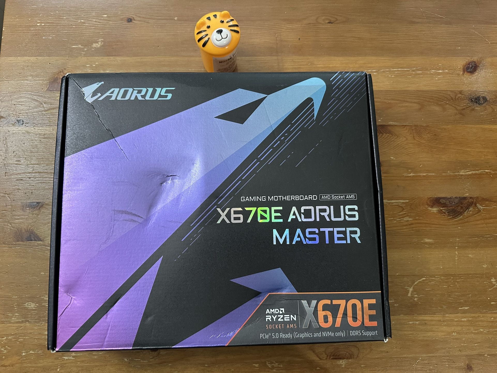 GIGABYTE X670E AORUS Master (AM5/ LGA 1718/ AMD X670E/ EATX/ 5 Year Warranty/ DDR5/ Quad M.2, PCIe 5