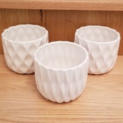 Bundle of 3 White Textured Vase Pots
