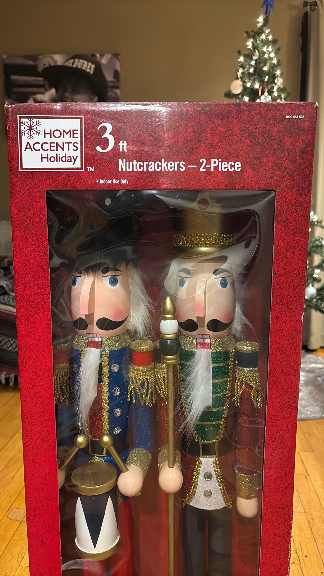 3 Ft Nutcrackers