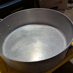 24 Qt Braiser Pan