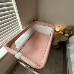 Baby Joy Pink Bassinet 