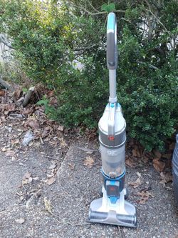 Hoover Electric Cordless Vacuum With Battery