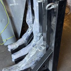 Speaker L support bar