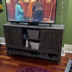 Entertainment/Tv Console