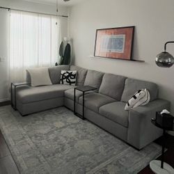 Living spaces sectional sofa