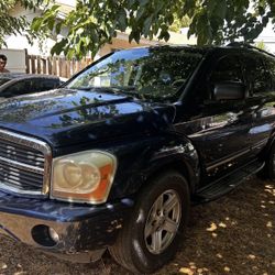 2004 Dodge Durango