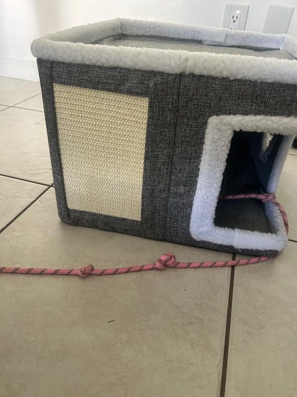 Indoor Cat Bed and Cave