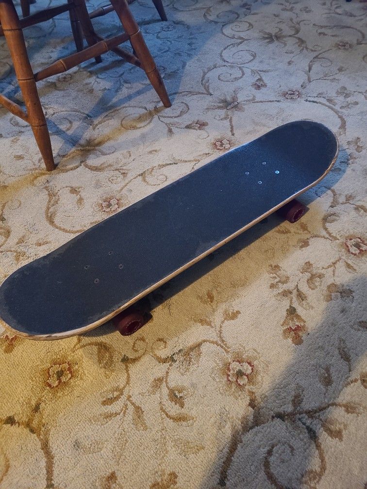 Skateboard