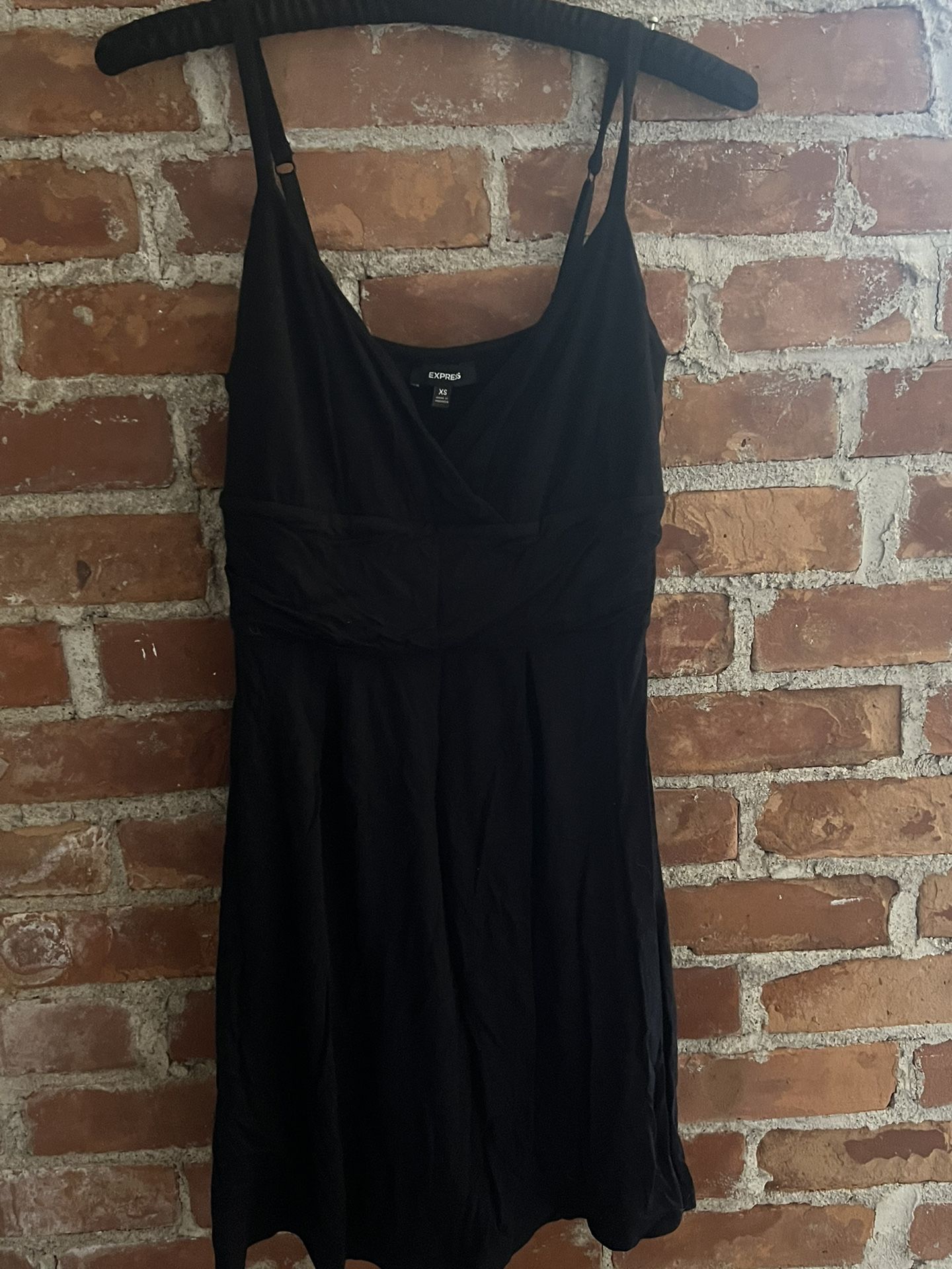 Express like new little black dress