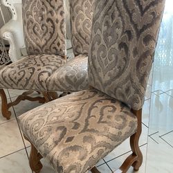 Six Beautiful Dining Room Chair