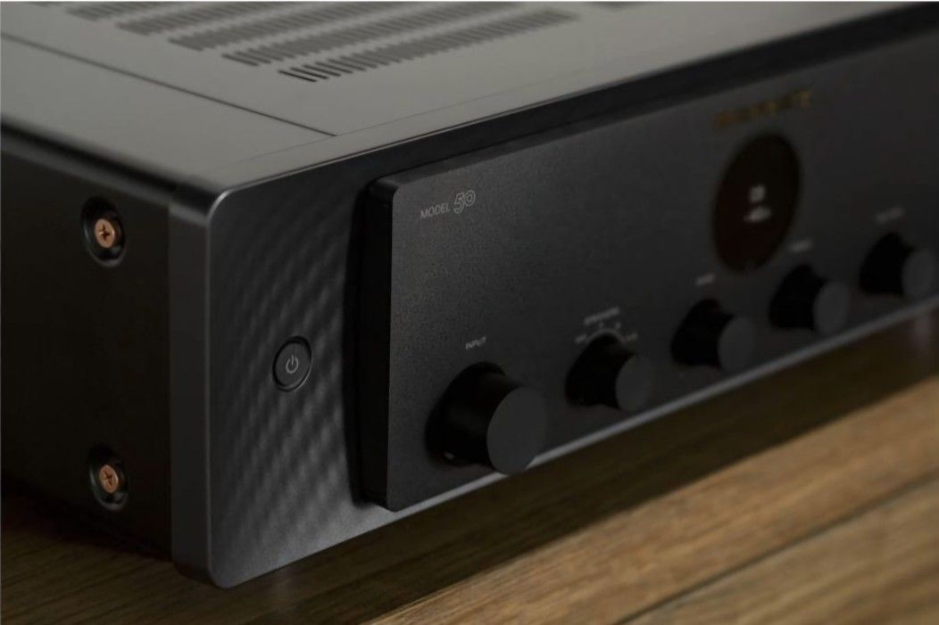 Brand New  Marantz Model 50 Integrated Stereo Amp In Black.  Sealed In Factory Box.