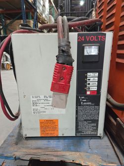 Forklift Battery Charger 24V 50-Amp output 120V input
