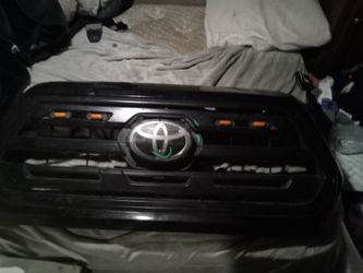 2023 Toyota Tacoma Grill