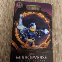 Disney Mirrorverse 2023 Donald Duck Pin