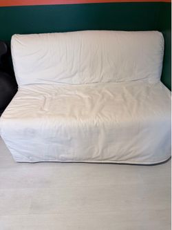 Full size day bed