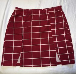 SHEIN Red Checkered Mini Skirt – Size Small | Trendy Grid Pattern