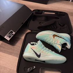 Nike Sabrina 3 Warning Label sz 10W/10.5W