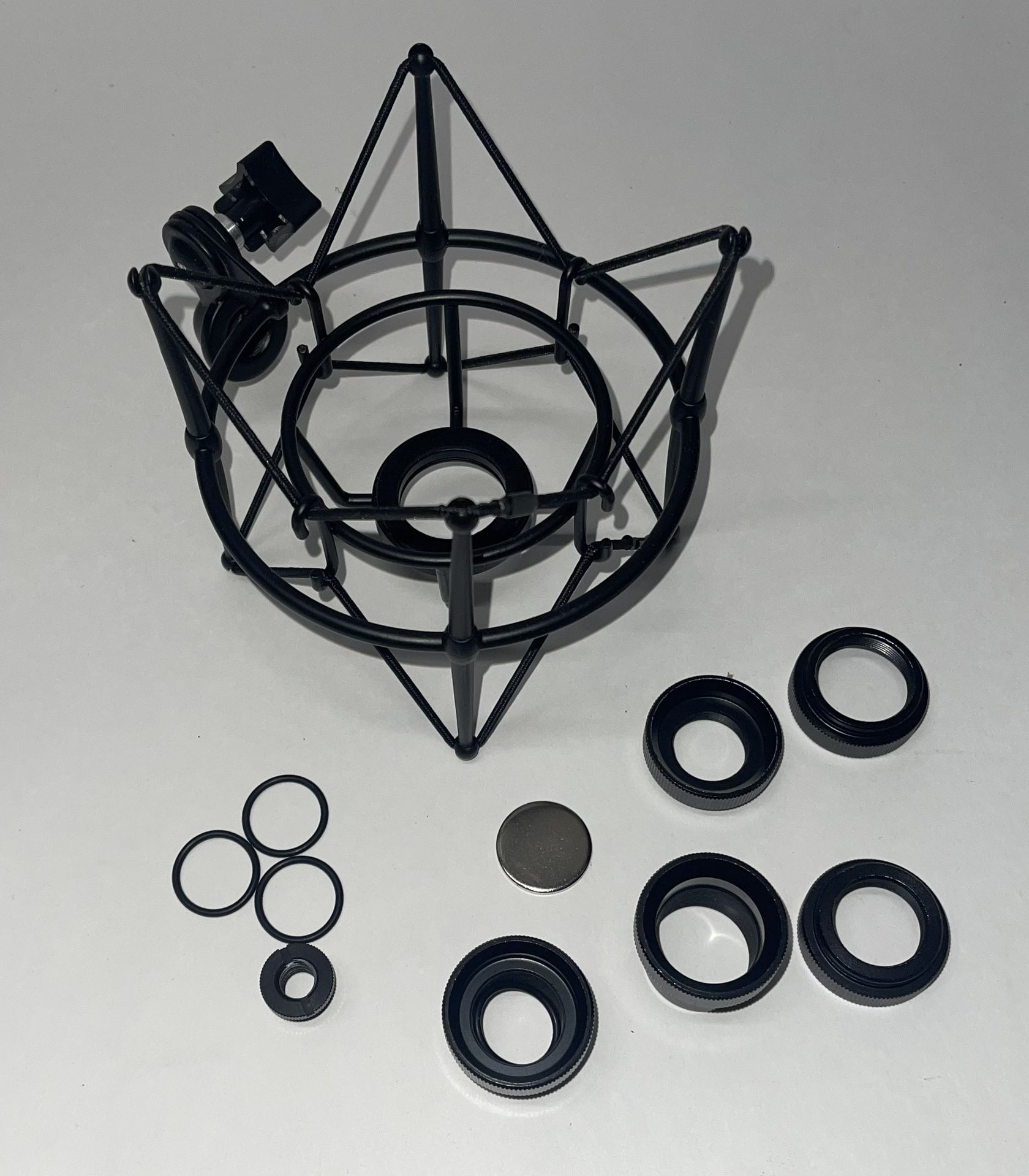 Geekria Shock Mount Mic Holder