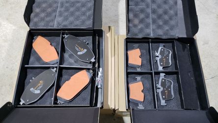 Brand New: COMPLETE Set of 15-23 Mercedes-Benz Brake Pads & Rotors