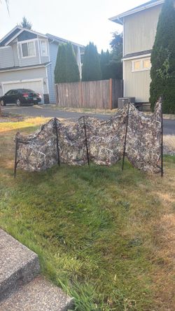 Like new hunting ground blind