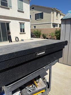 Truck toolbox