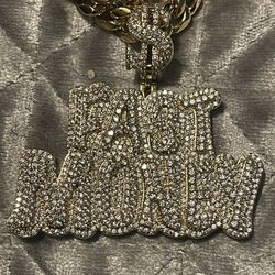 Diamond Pendant Necklace Set 