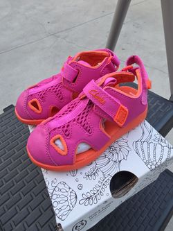 Huarachitos para bebe size 5 de niña