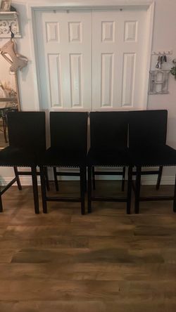 Set of 4 Black Upholstered Bar Stools