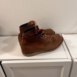 Red Wing 9.5 8810
