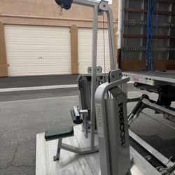 Precor Lat Pull