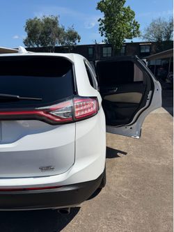 2016 ford Edge
