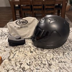 Arai Helmet 