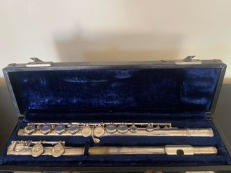 ARMSTRONG Flute With Original Hard Case