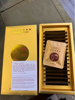 Chenxiang World – Premium Agarwood Collection (15 Individual Packages)