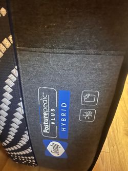 Full mattress with baseboard