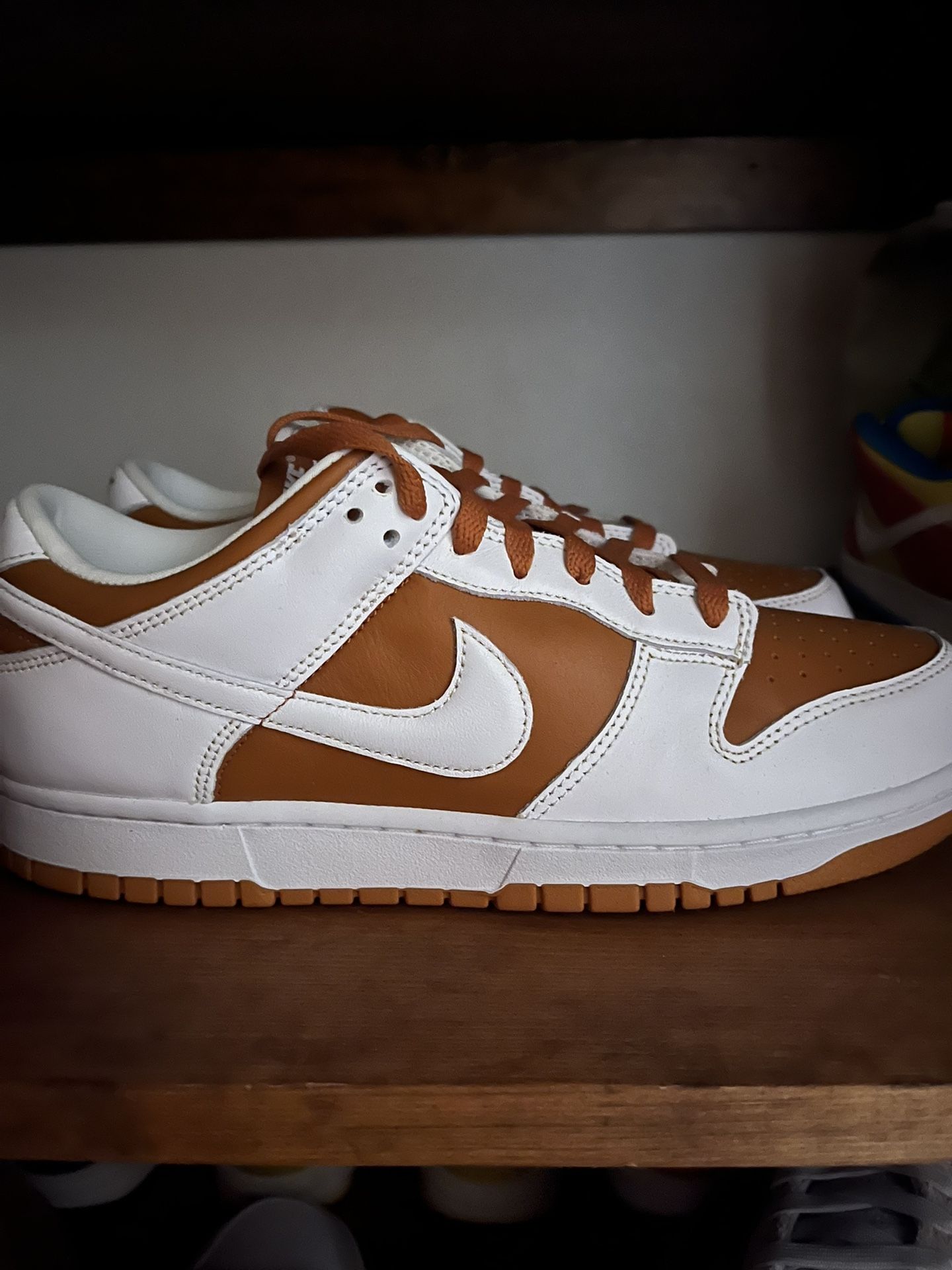 Nike Dunk Lot Size 9.5
