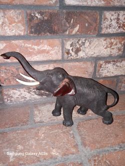 Antique Meiji era Japanese Bronze Elephant - Turlock