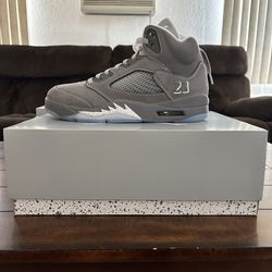 Jordan 5 Wolf Grey Size 9
