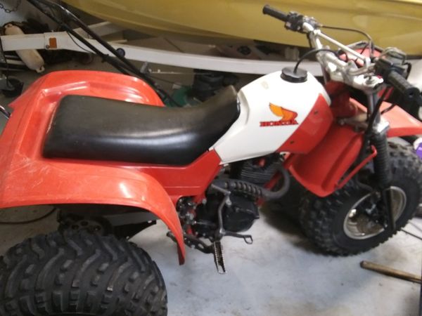 1984 honda 200x