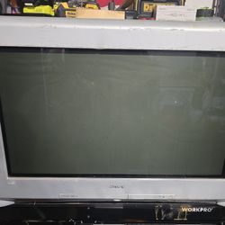 32" Sony Wega CRT HDTV With HDMI